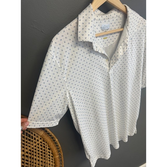 Greg Norman Collection Other - Greg Norman Mens Size L Play Dry Polo Golf Shirt Dot Pattern White Short Sleeve